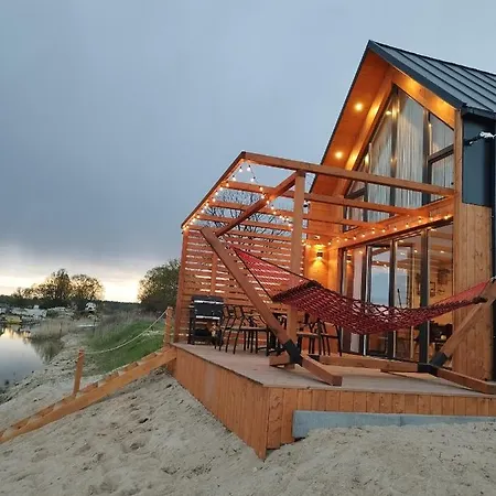 Domino - Nad Jeziorem Ferienhaus Bieniowice