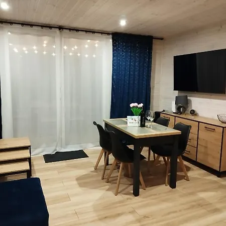 Domino - Nad Jeziorem